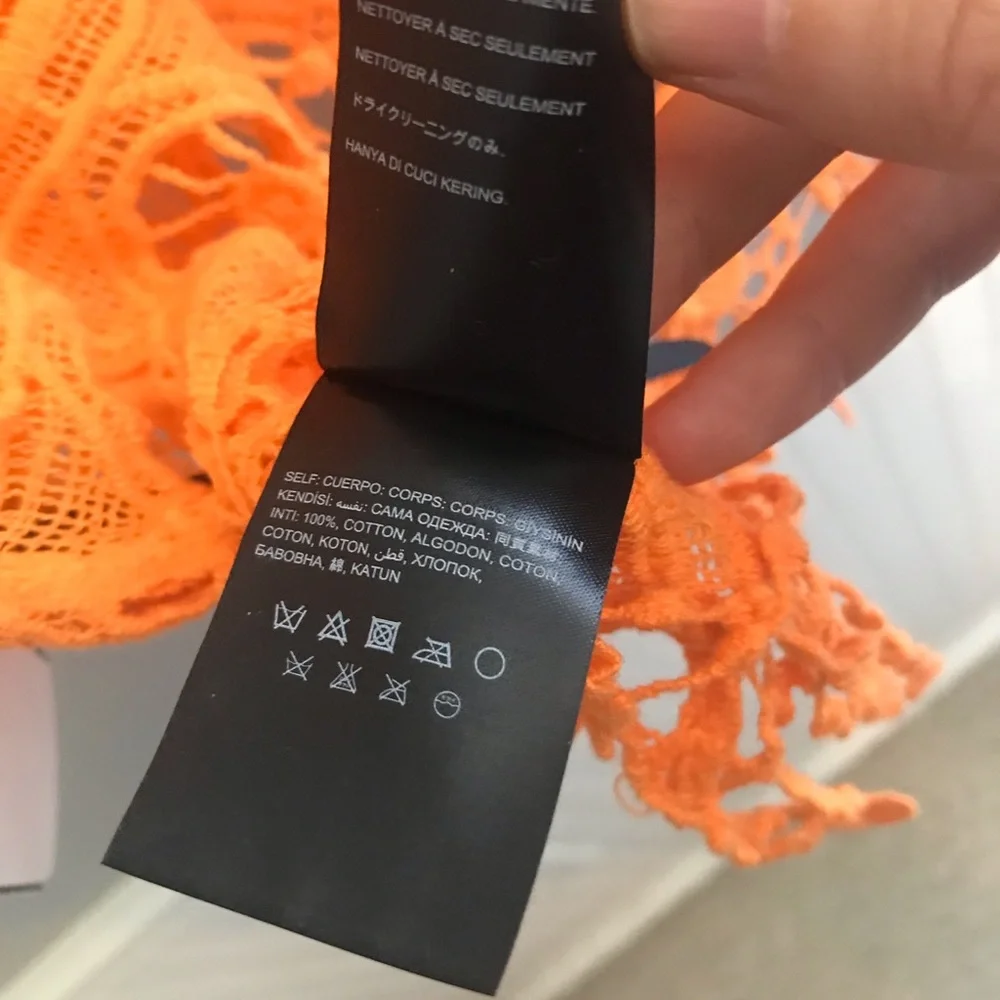 ❌sold❌ bebe NWT orange crochet fringe cropped tank. Bohemian, retro, summer. - Picture 4 of 5